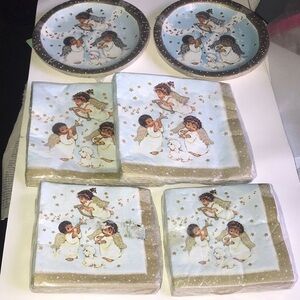 NWT Black Cherub Angels Partyware Set